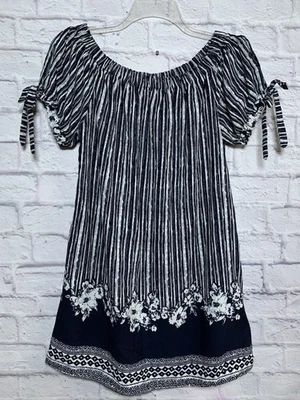 Top túnica estilo campesino Xhilaration blanco y negro con bolsillos talla L. Foto 1 de 4