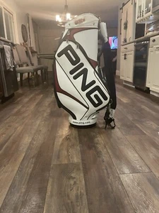 Ping Golf Bag - Picture 1 of 5