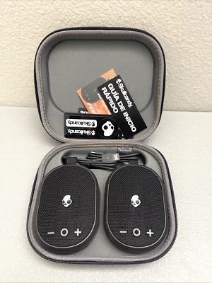 Juego de Altavoces Doble Inalámbricos Bluetooth Skullcandy Kilo con Estuche Paquete, Paquete de 2 Foto 1 de 4