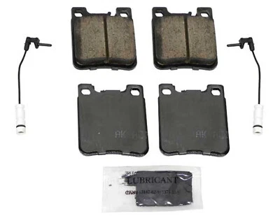 KIT de pastillas de freno traseras AKEBONO para Mercedes VERIFY c32 c36 c43 c55 CL CLK E S SL SLK Foto 1 de 2