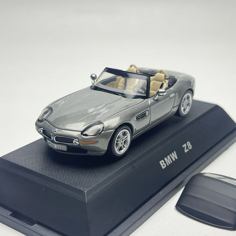 Jadi 1/43 BMW Z8 Gris Diecast Convertible Coche Modelo con Techo Extraíble Coleccionable Foto 1 de 4