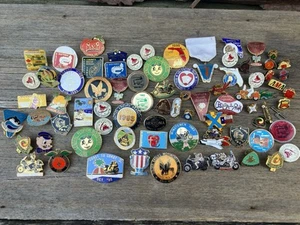 Vintage Lot Of 77 Motorcycle Pins Buttons AMA Club Runs Florida Bikers Pin - Picture 1 of 21