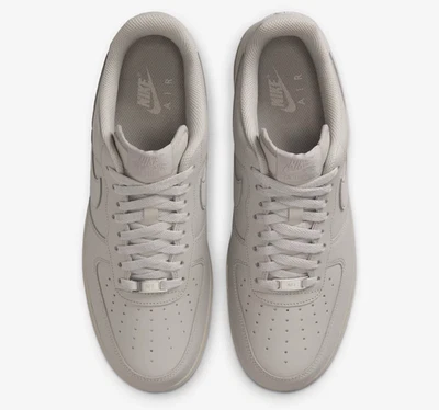 Nike Air Force 1 '07 Zapatos Gris Universitario Para Hombre | Talla 6 - 15 Foto 1 de 4