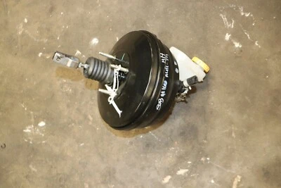 Subaru Outback 2015-2017 2,5 L A/T OEM refuerzo de freno y cilindro maestro no turbo Foto 1 de 4