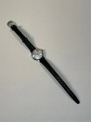 RARO Reloj de Mujer Vintage SLAVA 17 Jewel Años 70/80 Soviética URSS Mecánico Foto 1 de 4