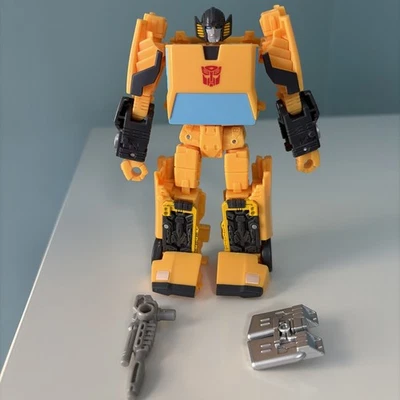Transformers - Sunstreaker 5-pack Legacy United Autobots Stand United Complete - Image 1 of 4