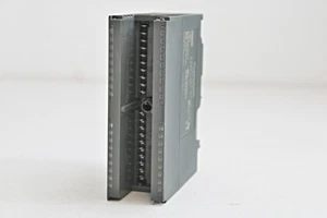 Siemens 6ES7331-1KF02-0AB0 Simatic S7-300 'Klappe fehlt' E: 01 -used- - Bild 1 von 7