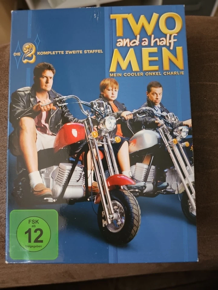 Two And A Half Men - Series 2 (Box Set) (DVD, 2006) - Image 1 of 1