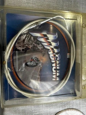 Cable de embrague de dos piezas de cromo esterlina Magnum 52-3/4" para Harley-Davidson Foto 1 de 4