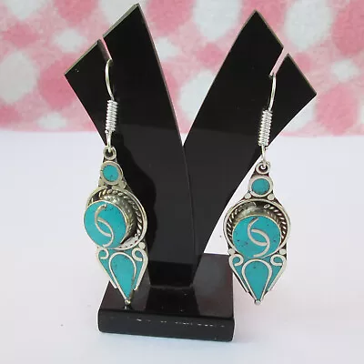 Pendientes étnicos tradicionales de turquesa genuina nepalí natural Foto 1 de 4