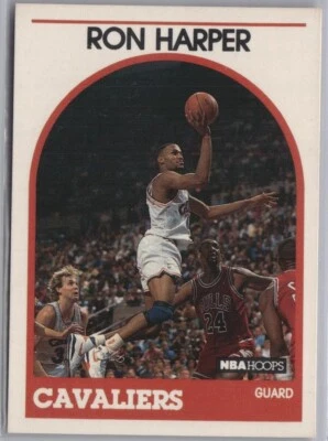1989-90 Hoops Cleveland Cavaliers Basketball Card #205 Ron Harper - Image 1 of 2
