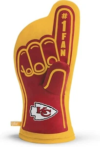 YouTheFan NFL Number 1 Oven Mitt One Size, Team Color  - Picture 1 of 5
