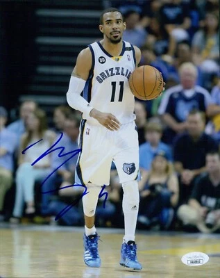 Foto fosca assinada por Mike Conley Memphis Grizzlies 8x10 autenticada pela JSA - Imagem 1 de 2