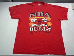 Vintage 1992 Trench Mens Shirt XL Red NBA 91-92 World Champions Bulls Chicago - Picture 1 of 8