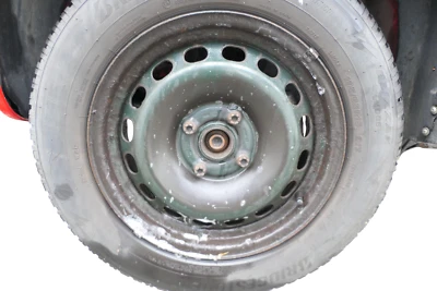 4x A4 B5 A6 4B Passat 3BG Felgen Reifen Winterreifen M+S 195/65 R15 91T 5-6mm - Bild 1 von 4