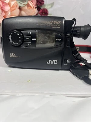 JVC GR-AX710u 1996 Camcorder -  Black -Not Tested Parts Only - Image 1 of 4