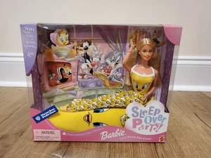 Bambola Barbie Sleep Over Party Tweety Bird Looney Tunes vintage nuova con scatola 1999 - Foto 1 di 7