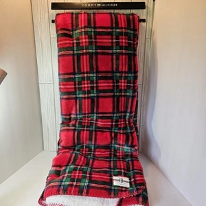 Tommy Hilfiger Plüsch Sherpa Überwurf Decke Rot Tartan Plaid Weihnachten 50"x70" Neu - Bild 1 von 5