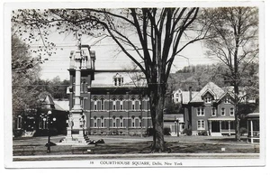 RPPC Delhi, NY - Courthouse Square - Picture 1 of 2