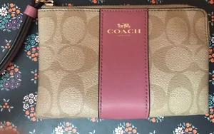 Coach Signature Corner Zip Wristlet Purse Light Khaki & Rose 58035 - Picture 1 of 7
