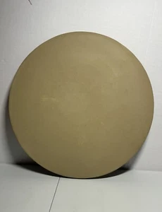 The Pampered Chef 15" Round Baking Stone -in Box- Gently Used - Picture 1 of 6