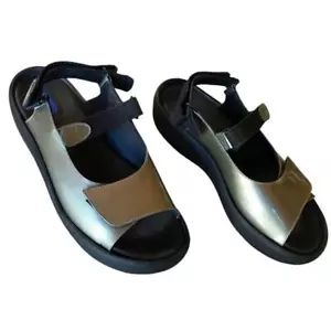 Sandalias ajustables Wolky Jewel charol metálico talla 41/9,5 - Imagen 1 de 12