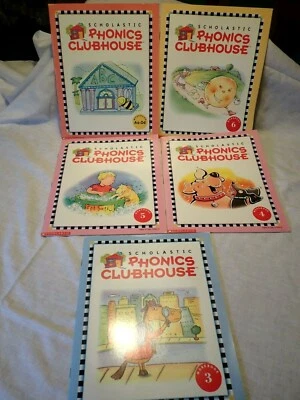 Group of 5 Elementary Phonics Clubhouse Workbooks Homeschool 3,4,5,6 & Aa to Dd - Image 1 of 4
