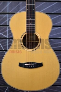 Tanglewood Discovery Exotic DBT PE HR Parlour Natural Electro Acoustic Guitar - Picture 1 of 9
