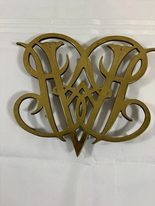 Remache de latón Williamsburg, Queen Cypher, años 50, remache tradicional de latón CW10-10 - Imagen 1 de 7