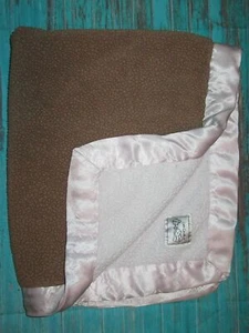 HTF Little Giraffe White/Brown Sherpa Pink Satin Trim Blanket - Picture 1 of 5