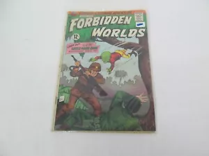 Cómic de ciencia ficción militar de Forbidden Worlds #144 de colección - Imagen 1 de 2
