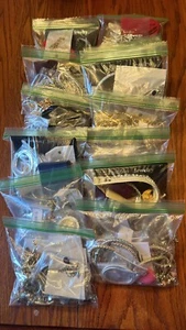 Grab Bag Bulk Lot of Assorted Costume Jewelry Mixed Lot - Picture 1 of 5