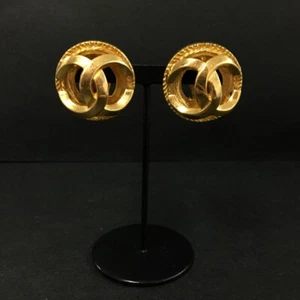 Pendientes Chanel CC Logo Tono Dorado/7BD0231 - Imagen 1 de 8