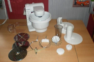Bosch MUM4426/5 500 W + sehr viel Zubehör ,komplettes Küchengerät - Bild 1 von 6