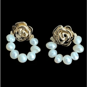 Elegant White Round Shell Pearl Stud Earrings in 14K Gold Over Sterling Flower - Picture 1 of 10