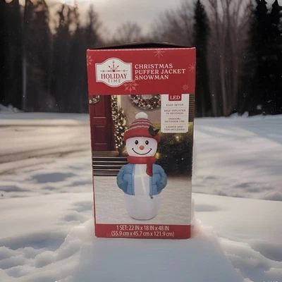 Holiday Christmas Puffer Jacket Snowman Inflatable 4ft Light Fan Indoor Outdoor — 第 1/3 张图片
