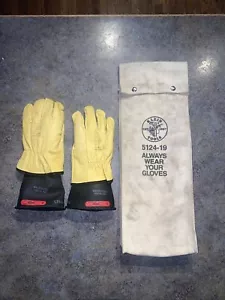 North high voltage class 0 lineman gloves in Klein bag size 9 - Picture 1 of 10