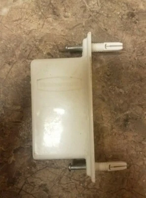 4 PK RUBBERMAID CLOSETMAID White Wire Shelf Shelving Wall Brackets LG