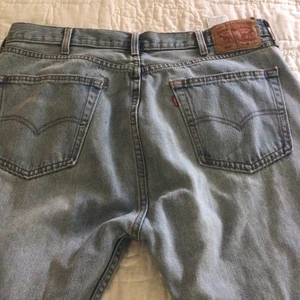 Levi’s 505 Mens Jeans Size W 38 L 29 Light - Picture 1 of 7