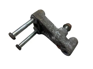 Jeep Wrangler YJ Alternator Mounting BRACKET 92-95 2.5 Lower Mount OEM - Picture 1 of 5