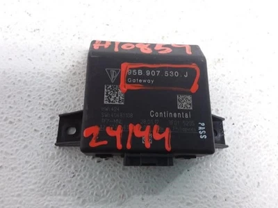Módulo de control de puerta de enlace Porsche Boxster 2017 número de pieza OEM 95B907530J  Foto 1 de 4