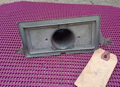 1953 年普利茅斯 Cranbrook Belvedere 剑桥 NOS MoPar 右公园灯房 — 第 1/3 张图片