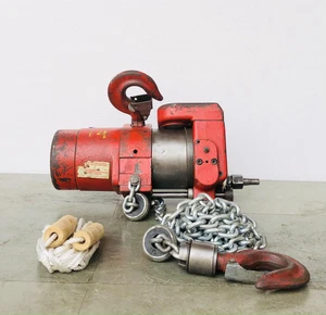 TOKU TCR-500 C PNEUMATIC AIR CHAIN HOIST 1/2 TON CAPACITY 10 FT CHAIN - Picture 1 of 7