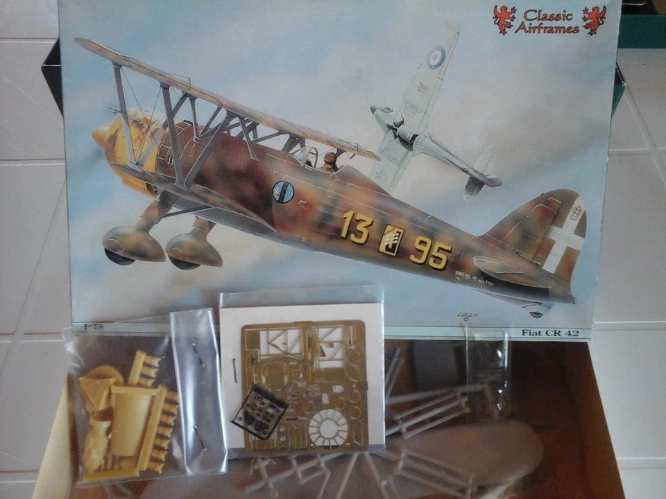FIAT CR42 1/48  CLASSIC AIRFRAMES MODEL+PHOTOETCHED+RESIN+VACUFORM+METAL PARTS  - Immagine 1 di 4