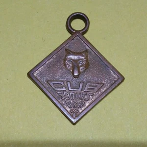 Llavero Cub Scouts BSA Wolf excelente - Imagen 1 de 3