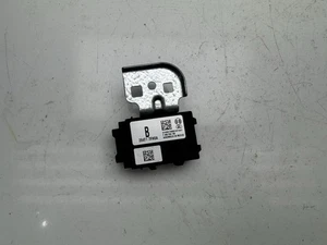 2018-2019 NISSAN ROGUE SPORT THEFT LOCKING GATEWAY MODULE 284T1-7FH0A OEM - Picture 1 of 6