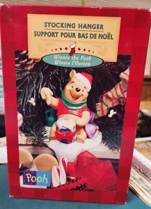 Hallmark Disney WINNIE THE POOH Weihnachten Strumpf Aufhänger Halter - sieht neu aus - Bild 1 von 2