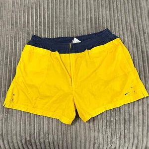 Vintage Nike Shorts Womens XL 16-18 Yellow Navy Nylon Cargo Pocket Y2K Shorty - Picture 1 of 13
