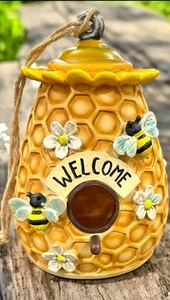 Beehive Bird House With Honey Bees Flowers & Jute Rope Hanger Indoor/Outdoor NWT - Picture 1 of 4