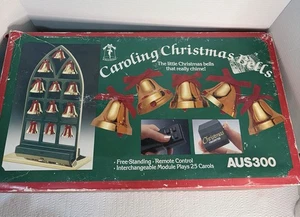 Campanas de Navidad vintage Ye Merrie Minstrel villancicos AUS300 25 villancicos con control remoto - Imagen 1 de 7